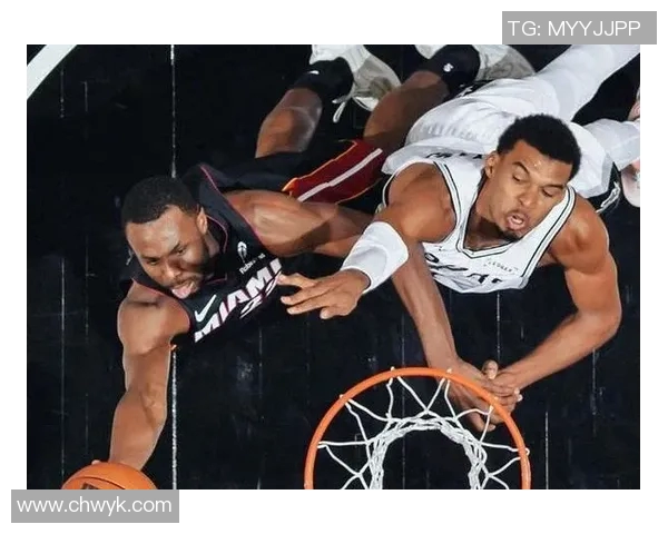 雷霆与马刺第六场激战回顾双方拼尽全力争夺晋级机会