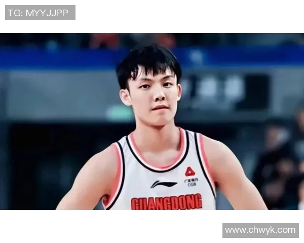 徐杰：从青涩新星到篮球场上的闪耀巨星的成长之路与未来展望