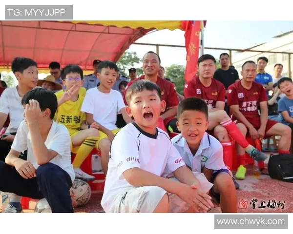 青盟杯少儿足球比赛精彩直播盛况回顾与精彩瞬间分享