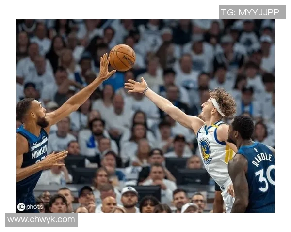 明尼苏达森林狼与金州勇士的精彩对决分析与赛季展望